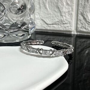 Dazzling Silver Bracelet with Crystal Details